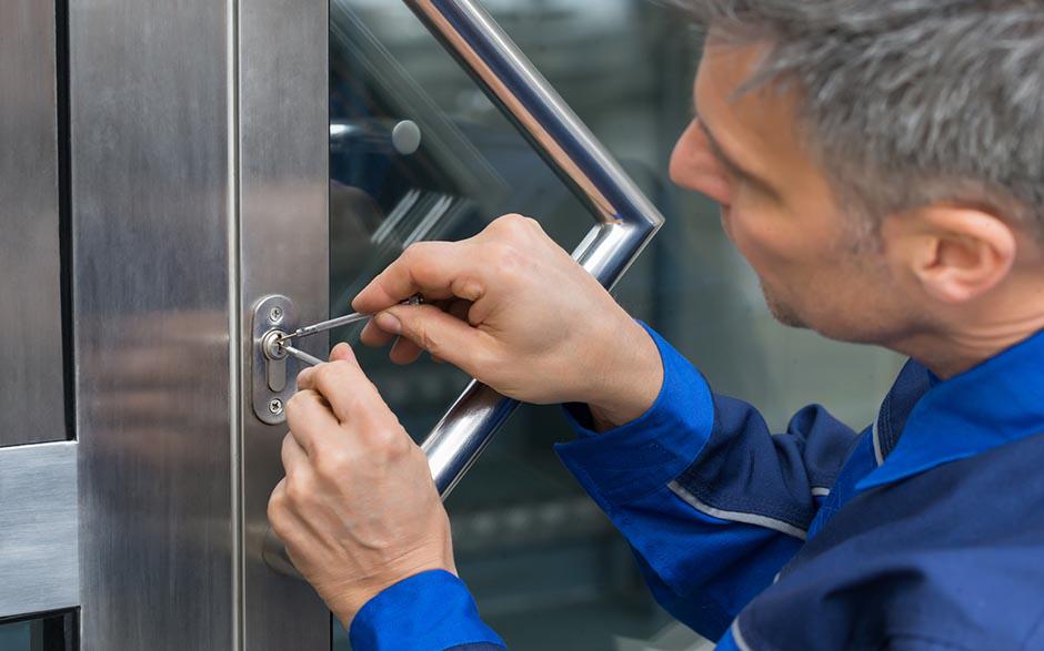 serrurier tarif changement serrure Paris 11